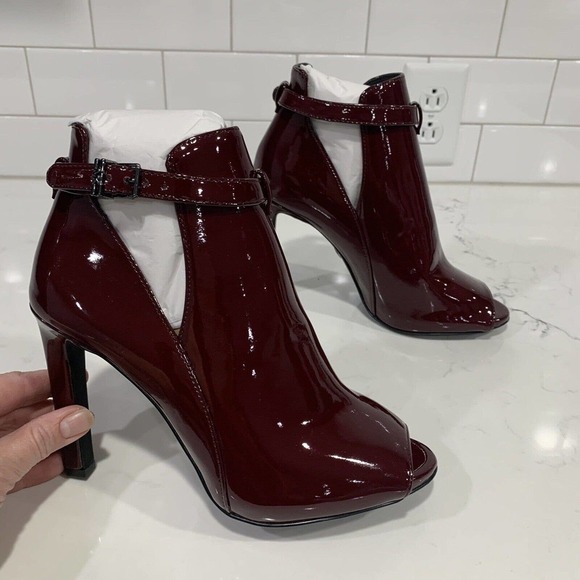 Michael Kors | Leather Bootie Lawson Open Toe Burgundy NEW - Picture 3 of 8